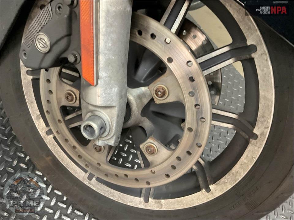 2019 Harley-Davidson FLTRU ROAD GLIDE ULTRA — фото 26