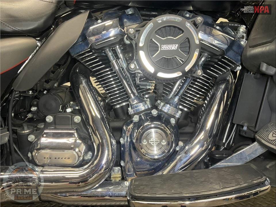 2019 Harley-Davidson FLHTK ULTRA LIMITED — фото 6