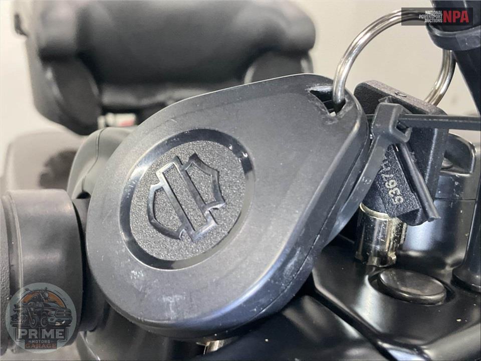2023 Harley-Davidson FLHTK ELECTRA GLIDE ULTRA LIMITED — фото 11
