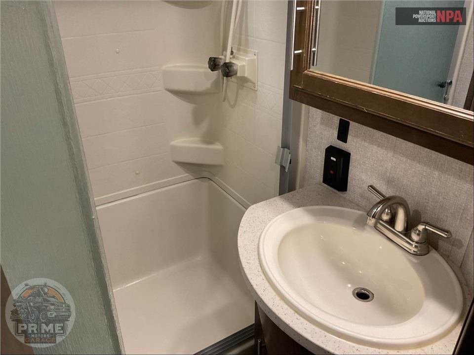 2019 Keystone Rv M-29 RES - COUGAR FIFTH WHEEL SERIES — фото 15