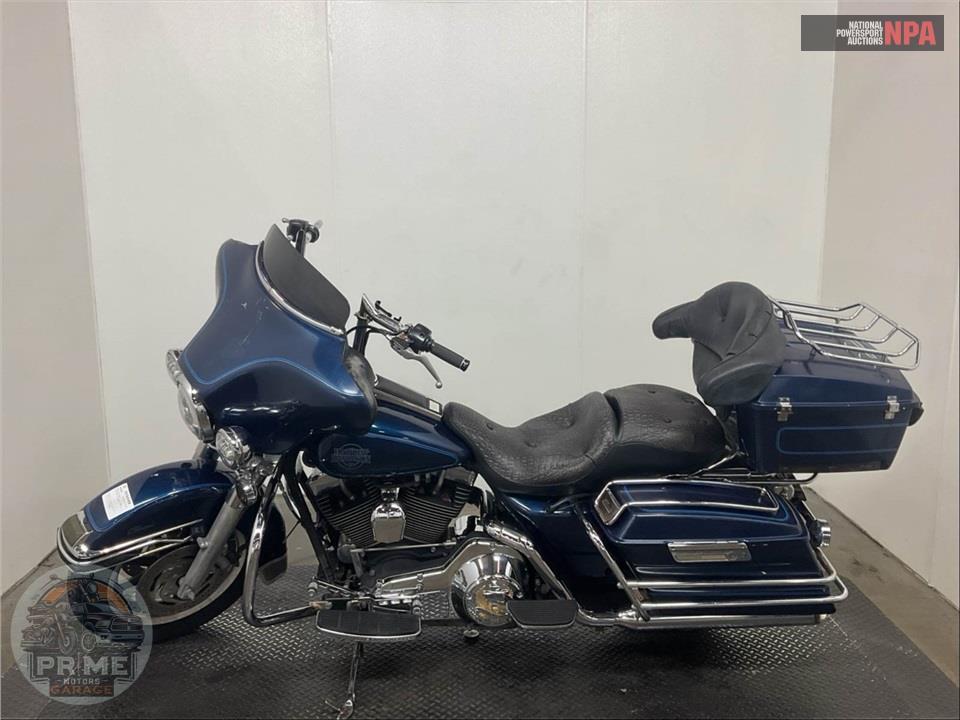 2000 Harley-Davidson FLHTCI ELECTRA GLIDE CLASSIC — фото 3