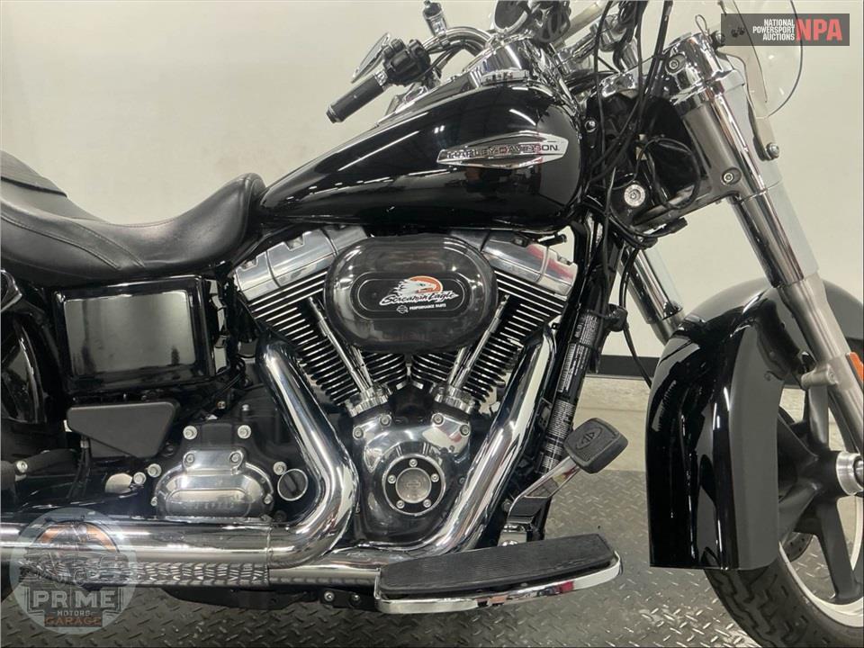 2016 Harley-Davidson FLD-103 DYNA SWITCHBACK — фото 6