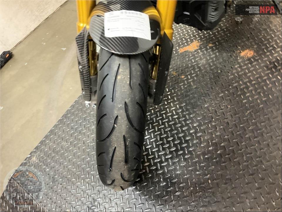 2023 Indian Motorcycle FTR R CARBON — фото 10