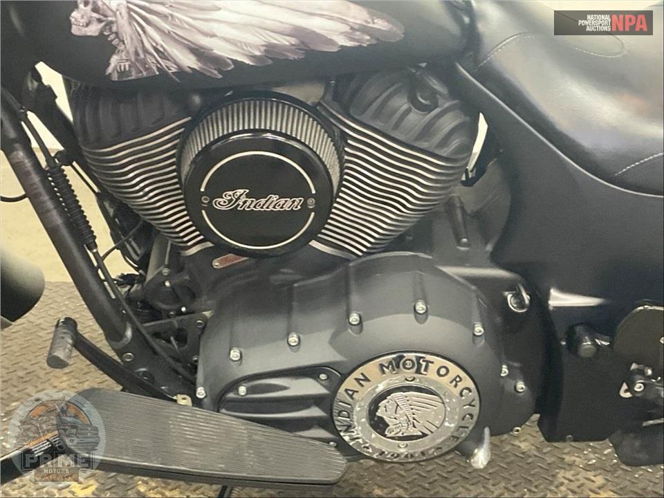 2016 Indian Motorcycle CHIEF DARK HORSE — фото 7