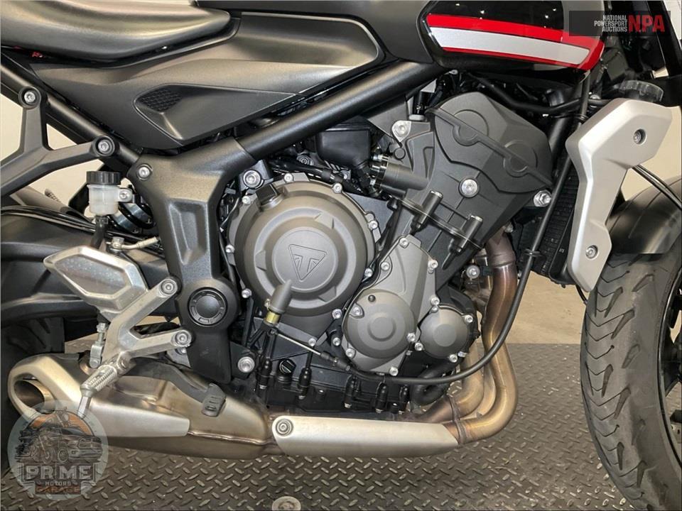 2023 Triumph TRIDENT (BLACK) — фото 7