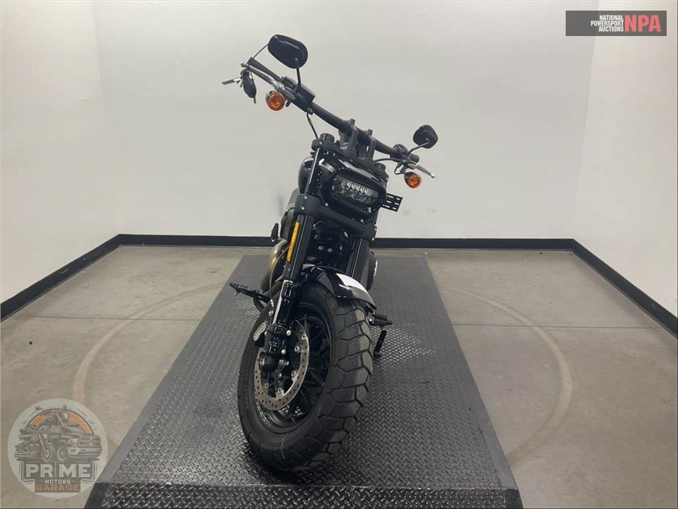 2019 Harley-Davidson FXFBS FAT BOB 114 — фото 2