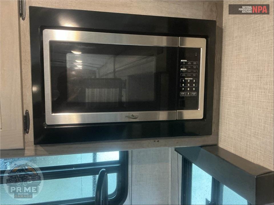 2021 Keystone Rv M-221 UMD - OUTBACK ULTRA-LITE SERIES — фото 21