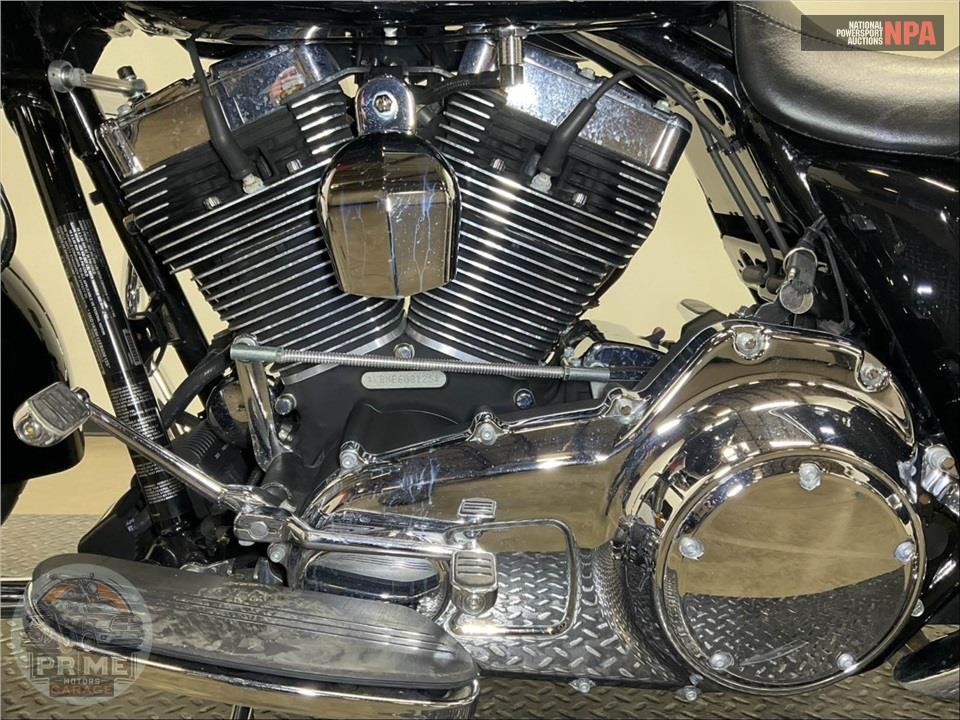 2014 Harley-Davidson FLHX STREET GLIDE — фото 7