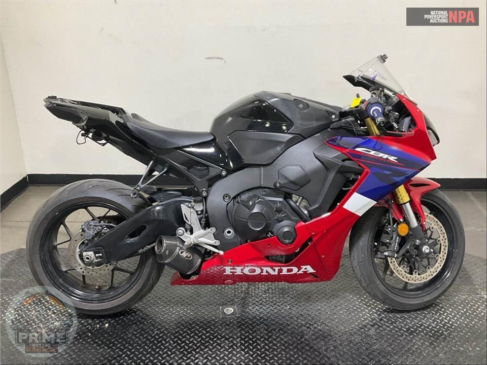 2022 Honda CBR1000RR — фото 1