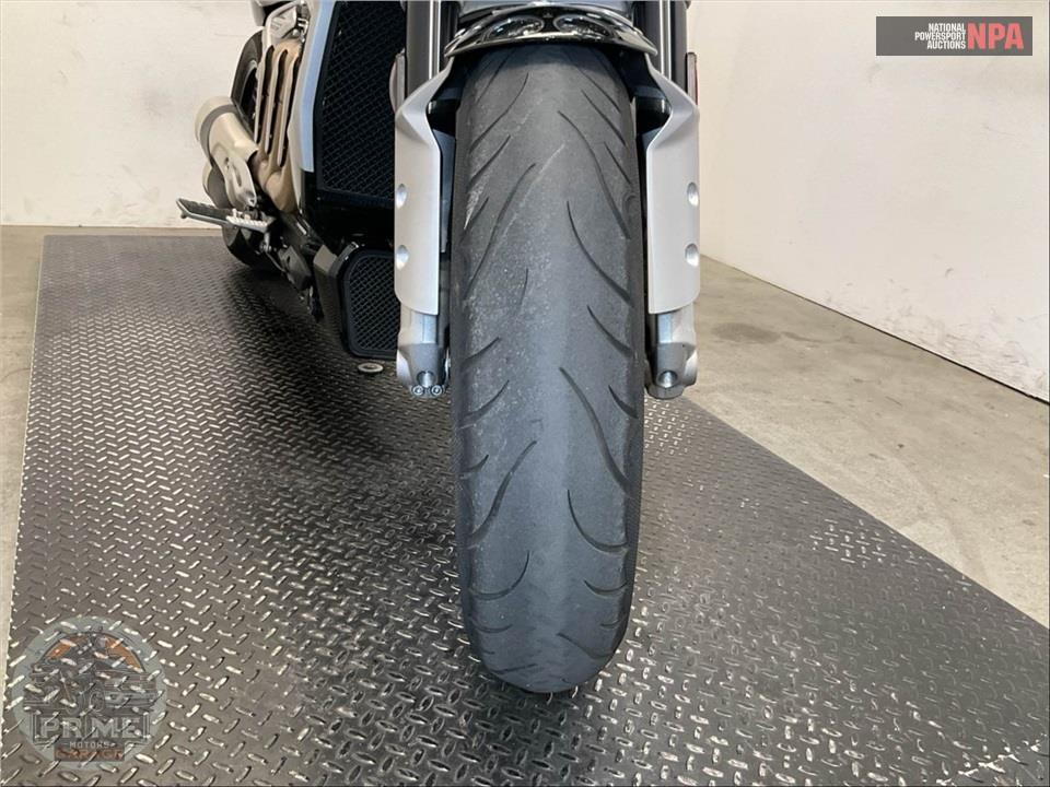 2022 Triumph ROCKET 3 R BLACK — фото 14