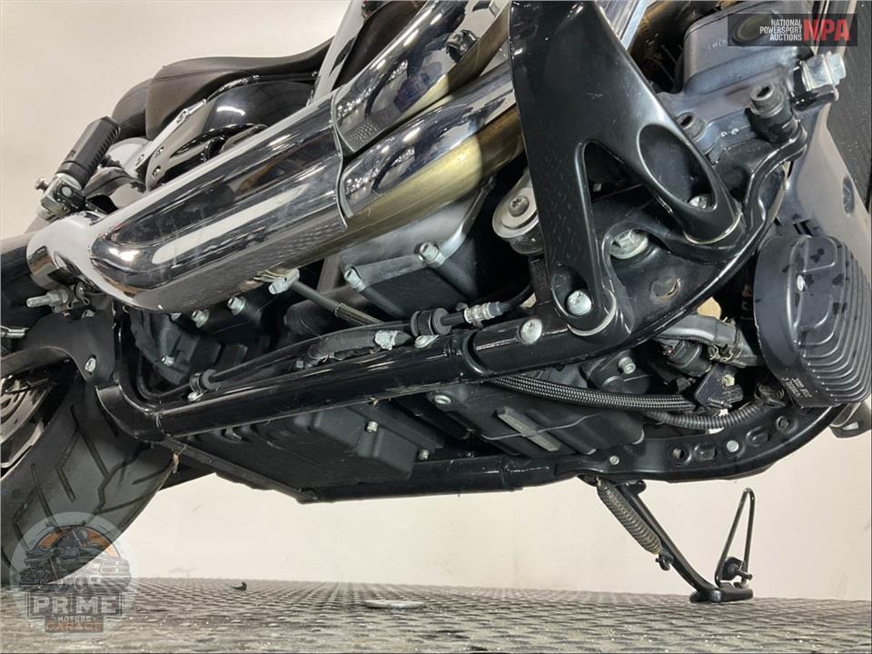 2019 Harley-Davidson FLSB SPORT GLIDE — фото 13