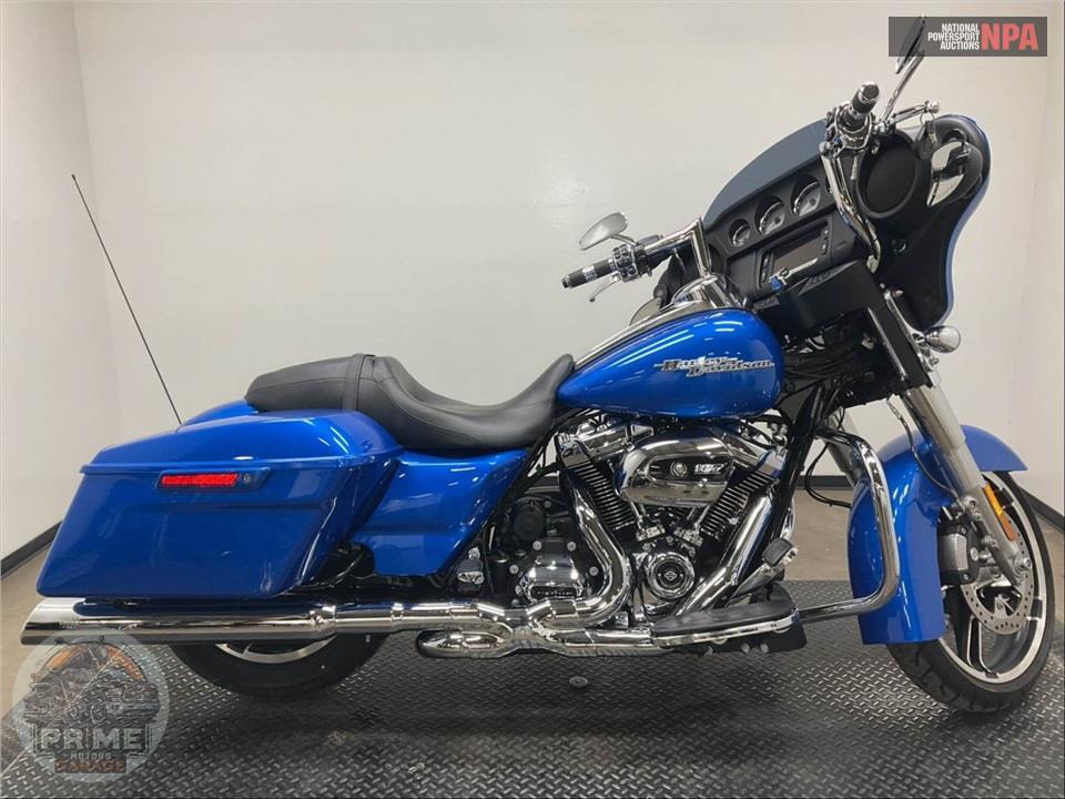 2018 Harley-Davidson FLHX STREET GLIDE — фото 1