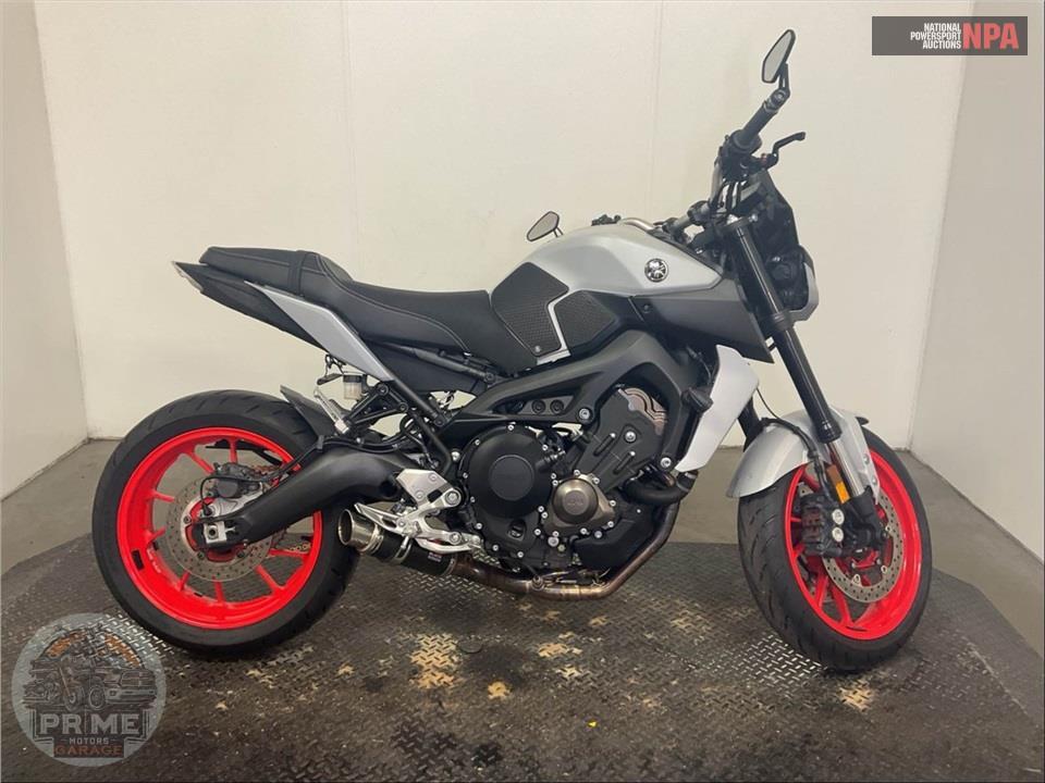 2020 Yamaha MT-09 — фото 1