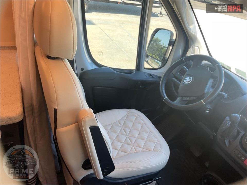 2022 Jayco M-20 T - SWIFT SERIES — фото 13