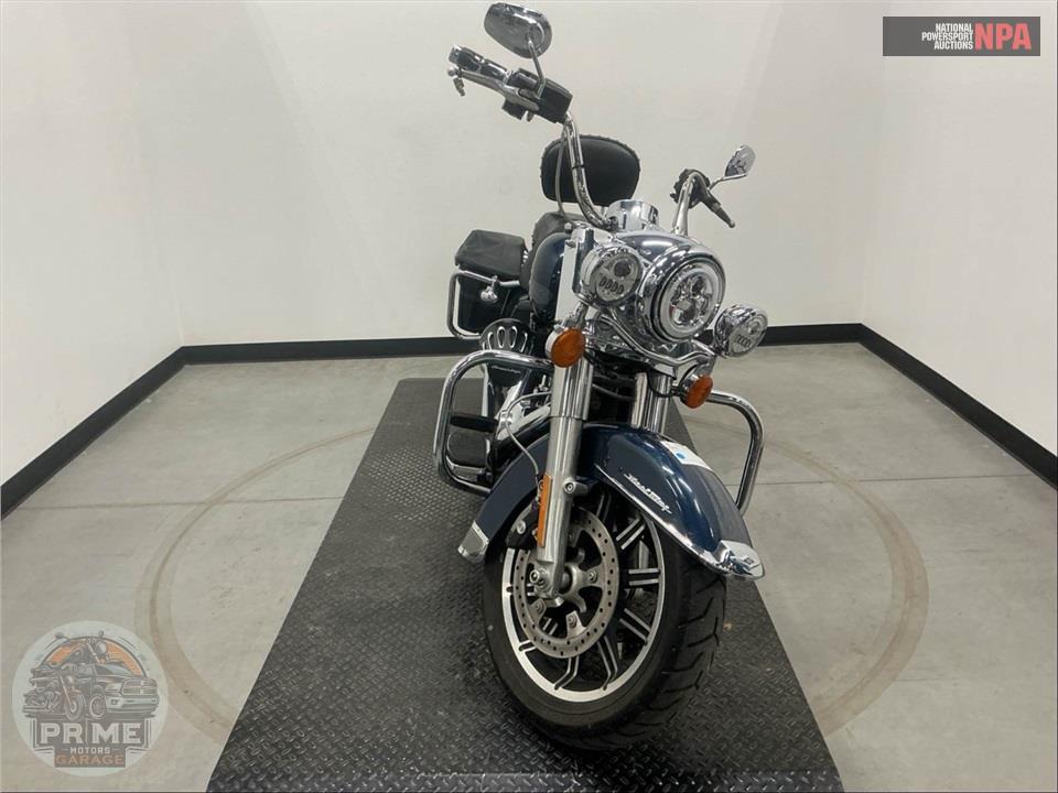 2016 Harley-Davidson FLHR ROAD KING — фото 2