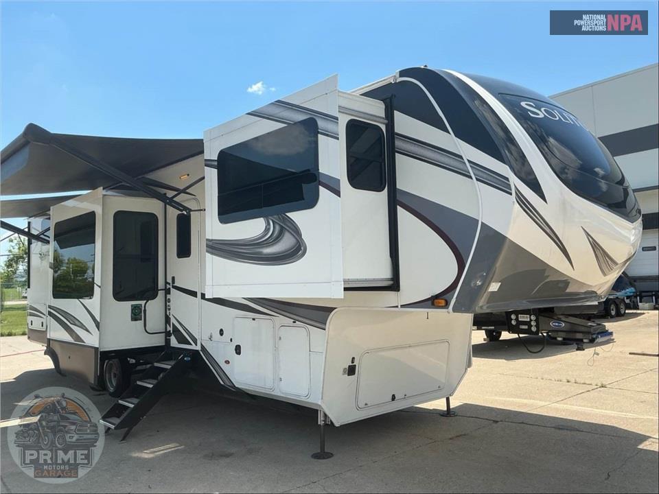 2022 Grand Design Recreational Vehicles M-380FL - SOLITUDE FIFTH WHEEL SERIES — фото 1