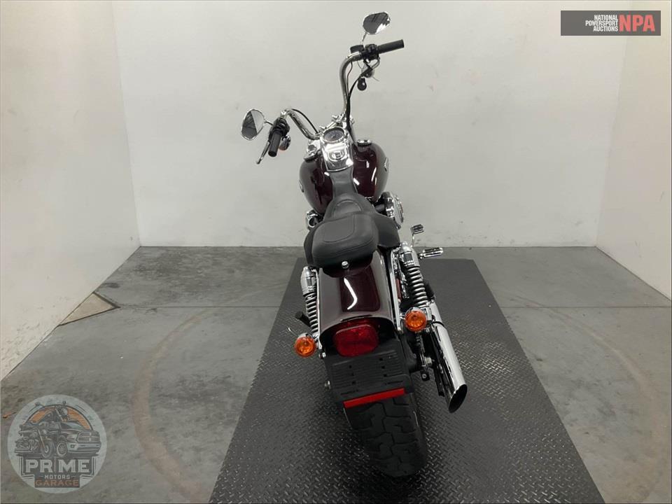 2006 Harley-Davidson FXDWGI DYNA WIDE GLIDE — фото 4