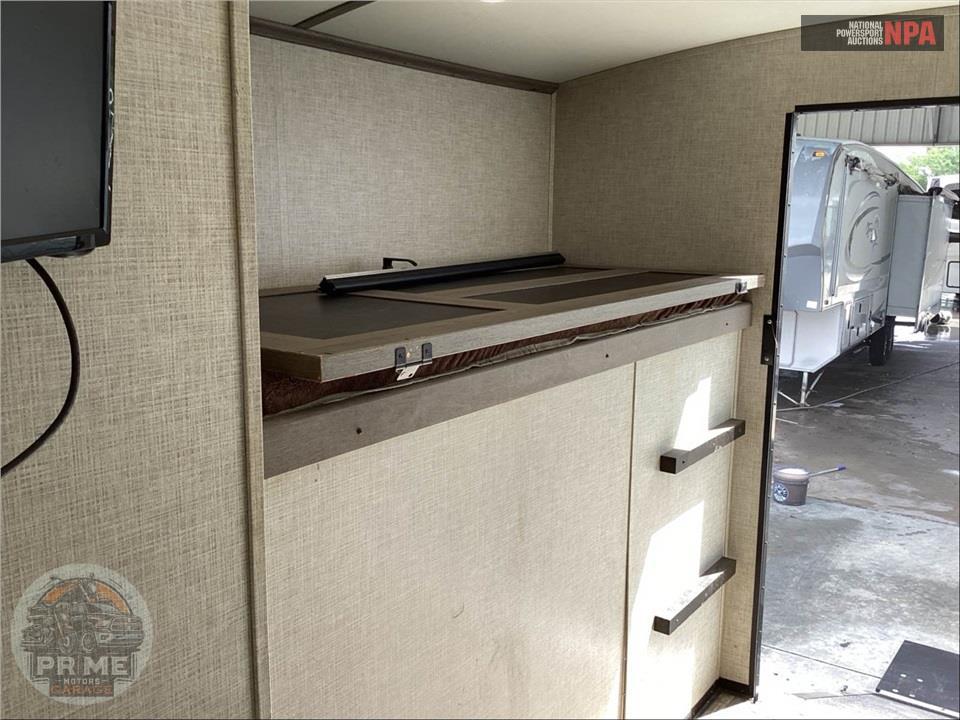 2020 Keystone Rv M-335 CG - OUTBACK TOY HAULER SERIES — фото 17