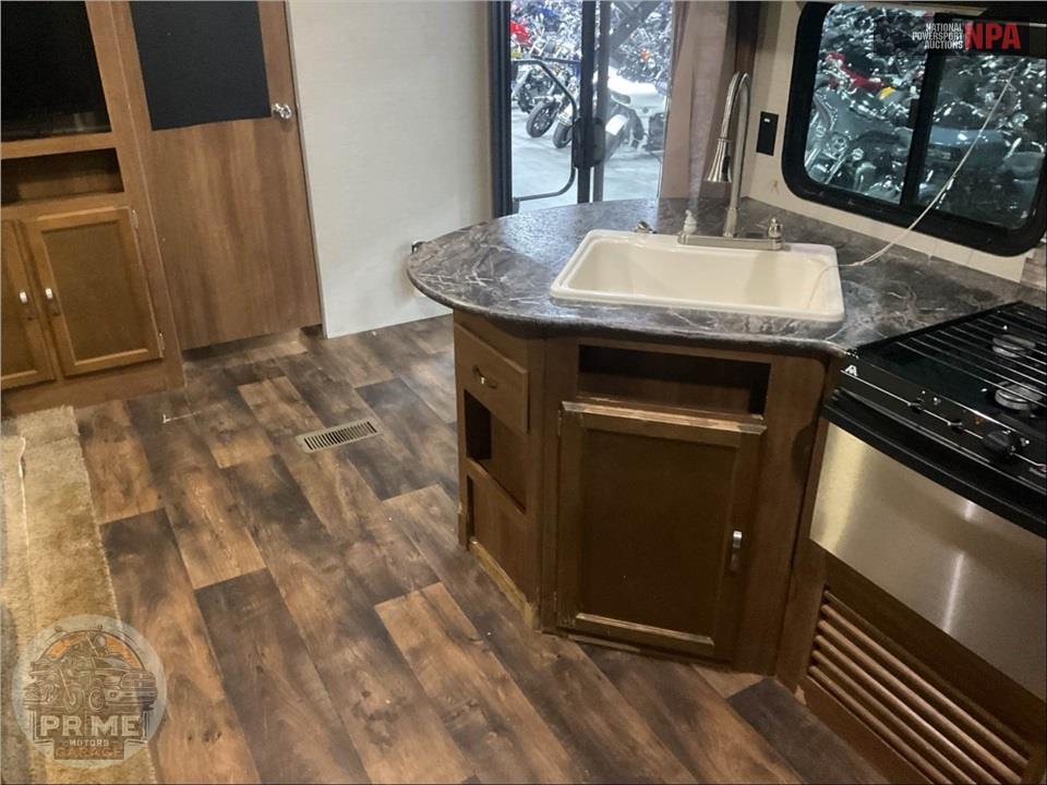 2017 Keystone Rv M-38 BH - SPRINGDALE SERIES — фото 7