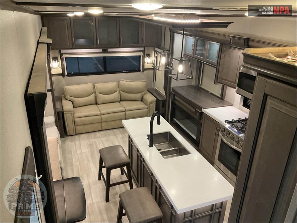 2021 Grand Design Recreational Vehicles M-310GK - SOLITUDE FIFTH WHEEL SERIES — фото 6