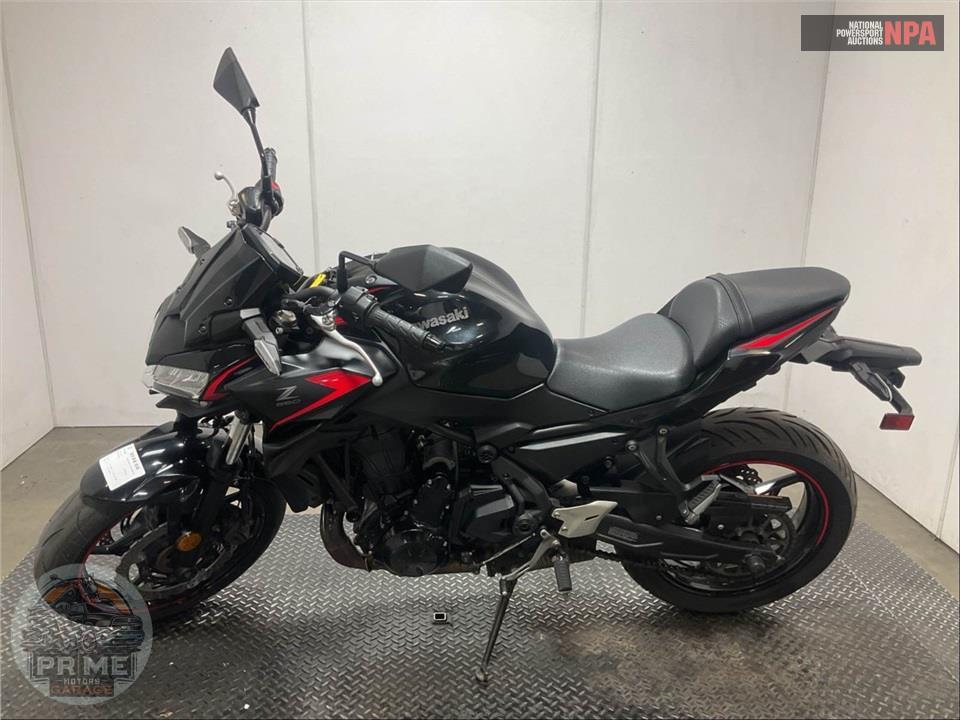 2023 Kawasaki ER650PPFNN Z650 — фото 3