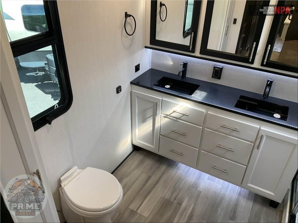 2024 Cedar Creek M-371FL - FIFTH WHEEL SERIES — фото 16