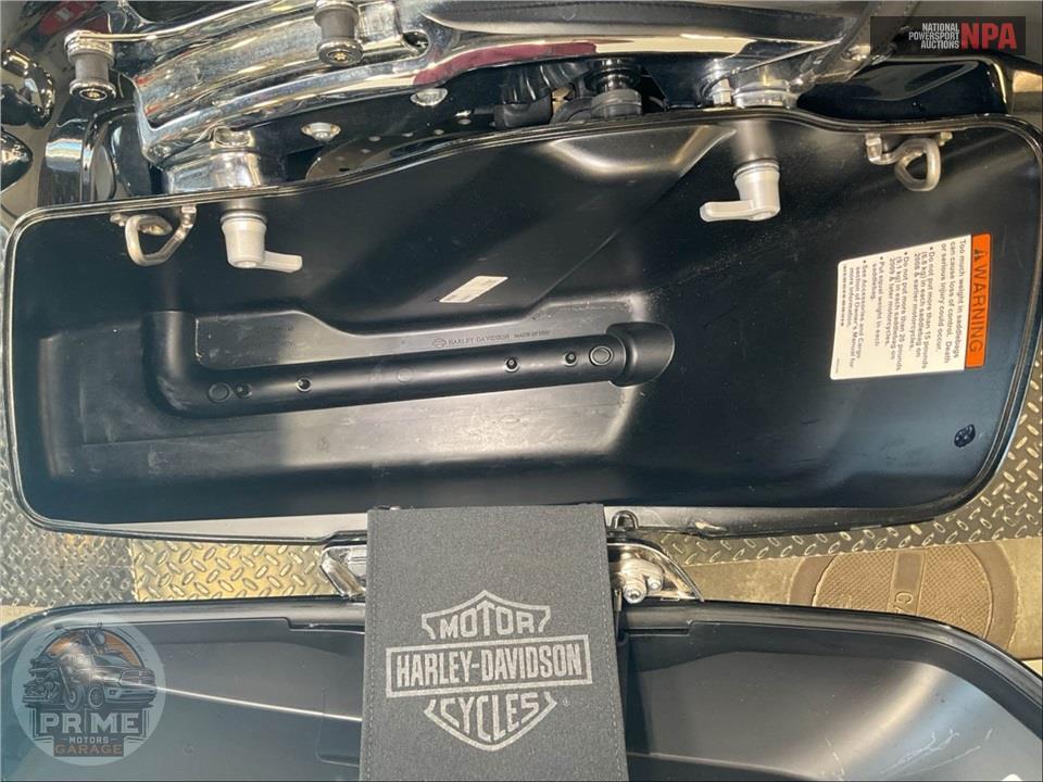 2023 Harley-Davidson FLHX STREET GLIDE — фото 21
