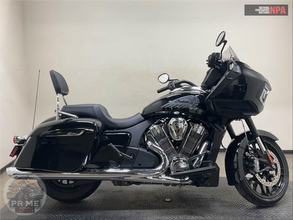 2023 Indian Motorcycle CHALLENGER (SMOKE) — фото 1