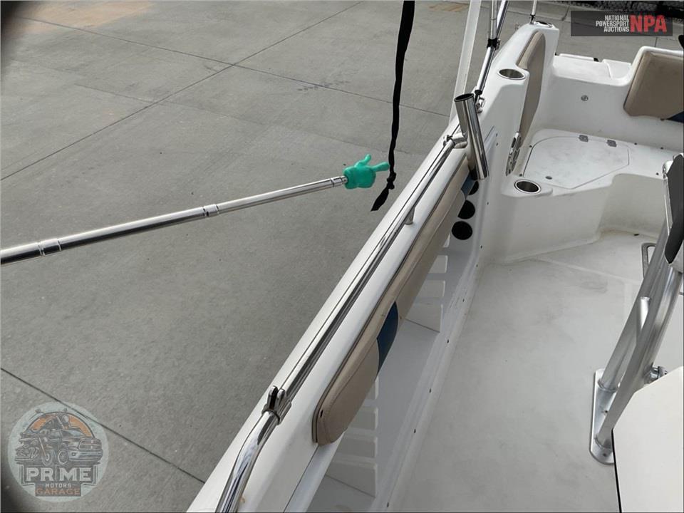2015 Hurricane Boat SUNDECK SPORT 231 L=23/E=1-150HP YAMAHA OB — фото 32