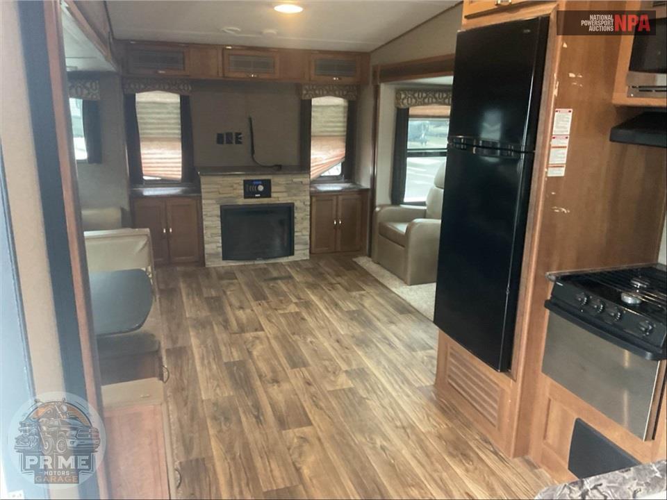 2018 Keystone Rv M-253 FWRE SPRINGDALE FIFTH WHEEL SERIES — фото 6