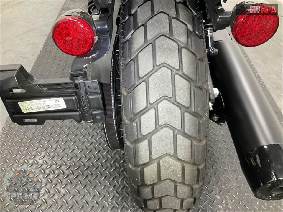 2025 Indian Motorcycle SCOUT BOBBER LIMITED WITH TECHNOLOGY PACKAGE (BLACK) — фото 14