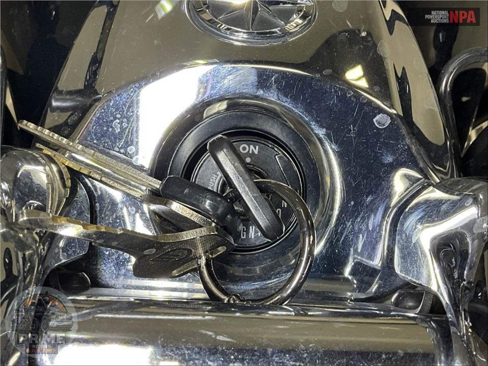 2013 Yamaha XVS13ADB/C V-STAR 1300 — фото 12