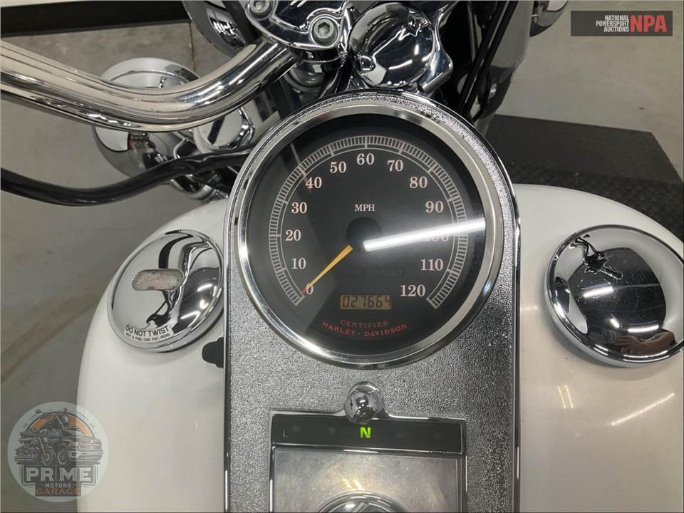 2000 Harley-Davidson FLSTC HERITAGE SOFTAIL CLASSIC — фото 5