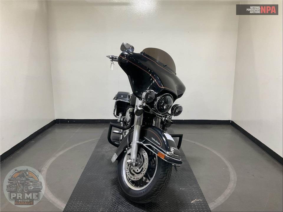 2000 Harley-Davidson FLHTCUI ULTRA CLASSIC ELECTRA GLIDE — фото 2