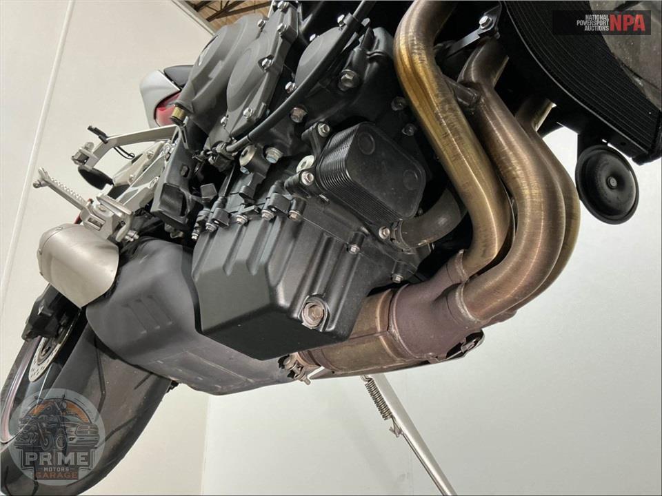 2018 Triumph STREET TRIPLE 765 R — фото 12