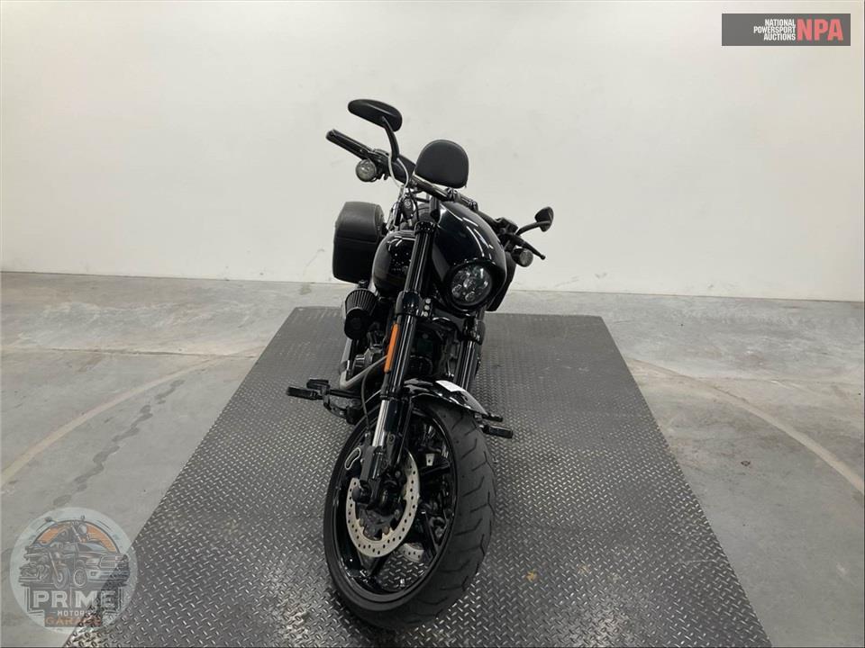 2017 Harley-Davidson FXSE CVO PRO STREET BREAKOUT — фото 2
