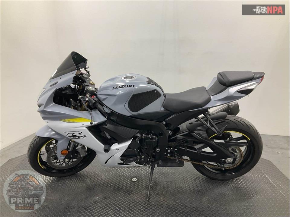 2022 Suzuki GSX-R750 — фото 3