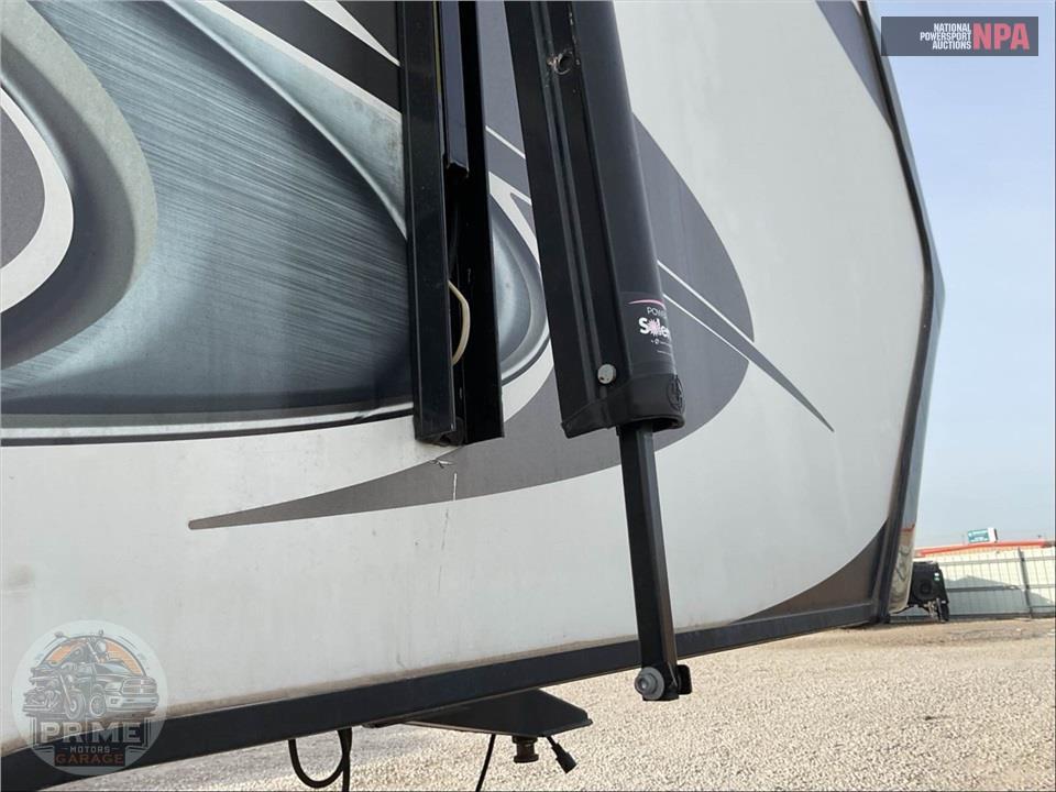 2021 Coachmen By Forest River M-398 MBL - BROOKSTONE FIFTH WHEEL SERIES — фото 29