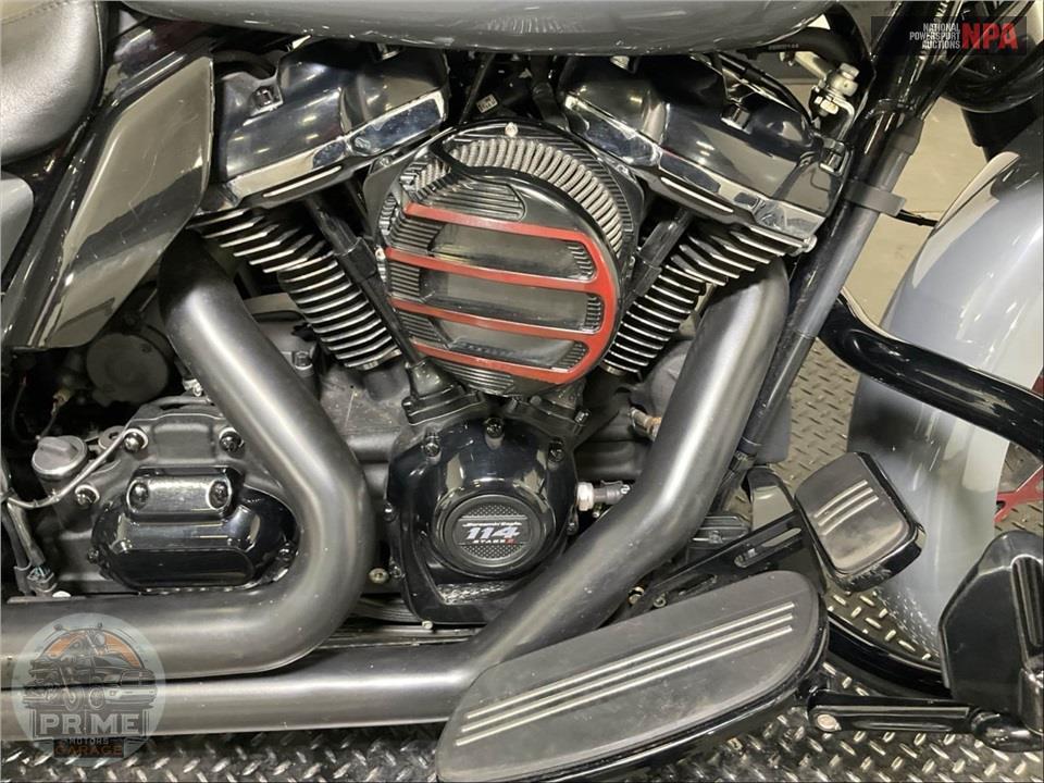2022 Harley-Davidson FLTRXS ROAD GLIDE SPECIAL — фото 6