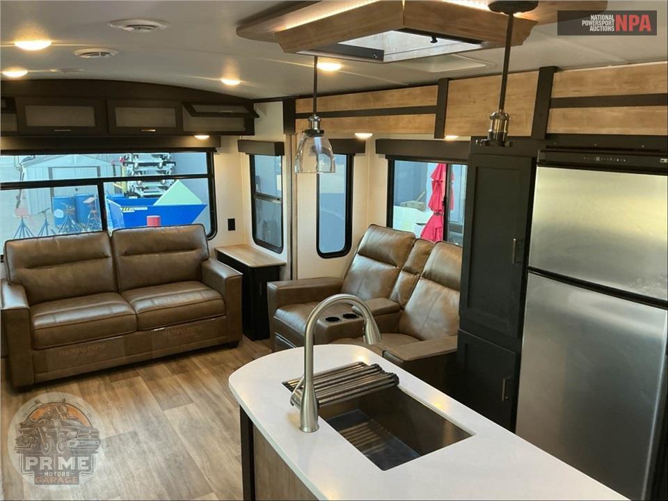 2022 Keystone Rv M-330RL OUTBACK SERIES — фото 6