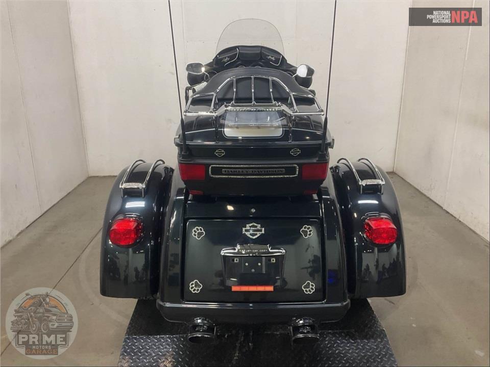 2013 Harley-Davidson FLHTCUTG TRIGLIDE UL CLSC — фото 4