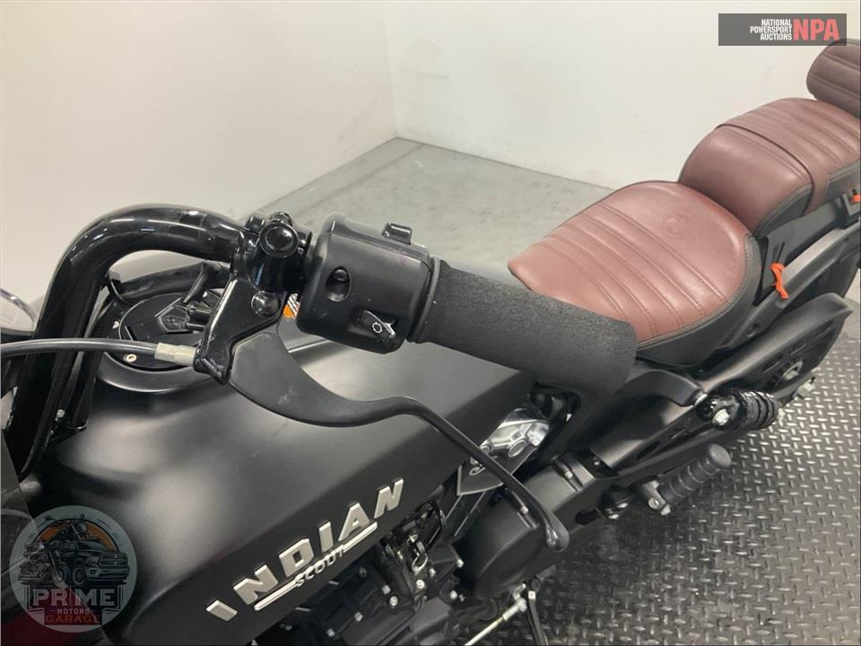 2021 Indian Motorcycle SCOUT BOBBER (ABS, BLACK SMOKE) — фото 18