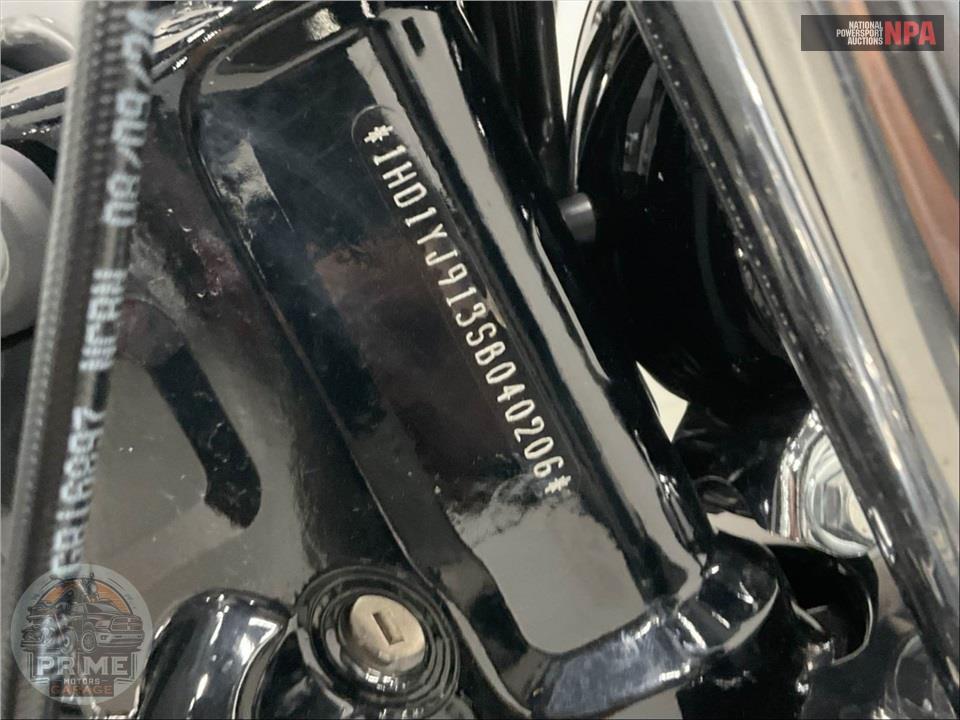 2025 Harley-Davidson FXBB STREET BOB — фото 43