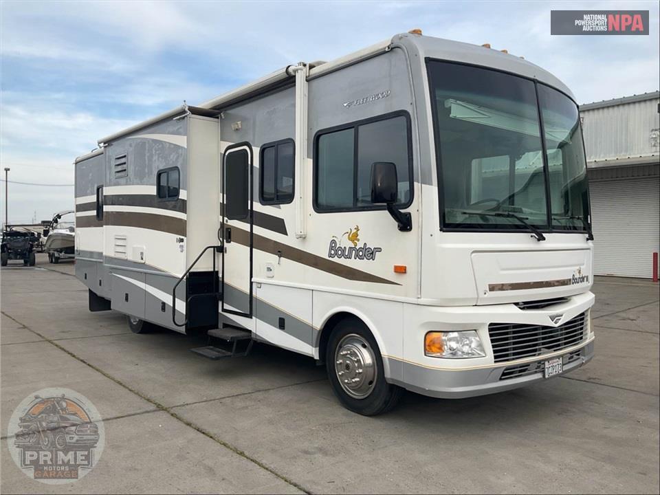 2006 Bounder M-34F (WORKHORSE) — фото 1
