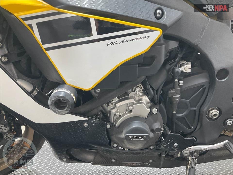 2016 Yamaha YZF-R1 — фото 7