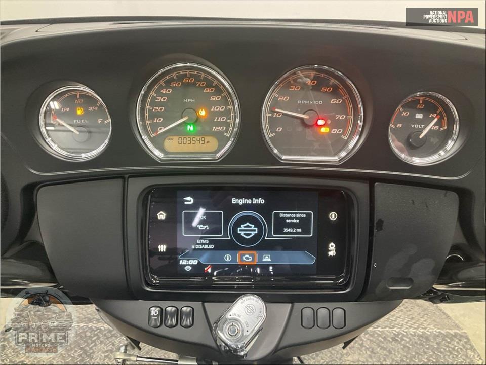2024 Harley-Davidson FLHTCUTG TRI GLIDE ULTRA CLASSIC — фото 5