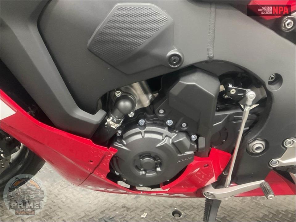 2023 Honda CBR1000RA (ABS) — фото 8