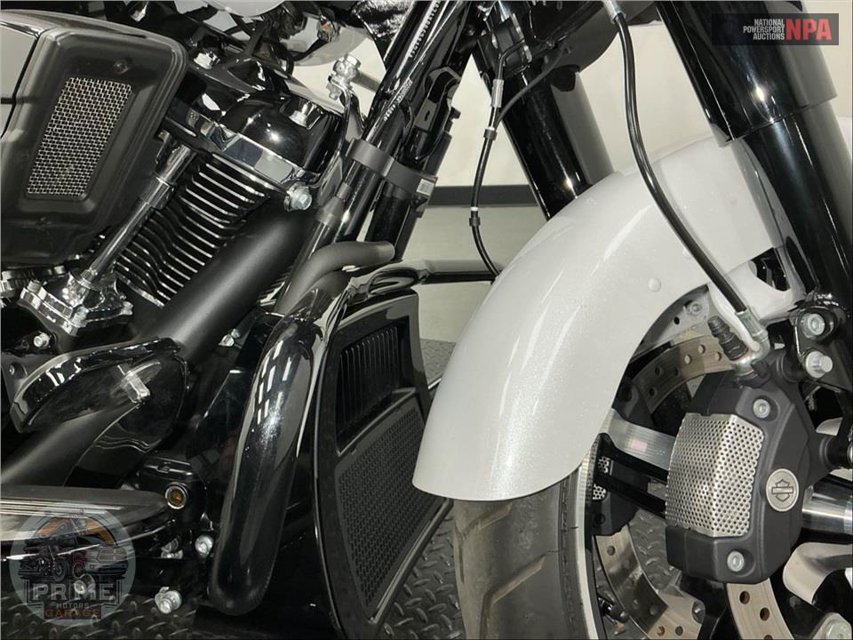 2024 Harley-Davidson FLHX STREET GLIDE — фото 13
