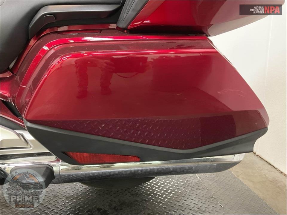 2018 Honda GL1800D GOLDWING TOUR DCT (RED) — фото 24
