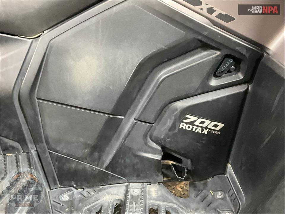 2024 Can-Am OUTLANDER MAX XT 700 — фото 9